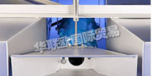 SCHOTT公司成立于1978年。最初，游泳和油漆污泥吸盤的開發(fā)和技術(shù)實現(xiàn)。